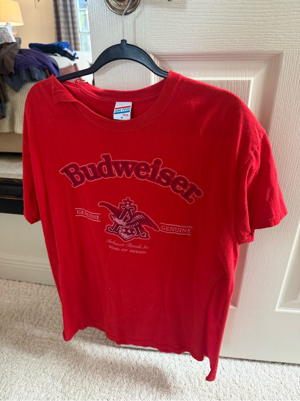 JUNK FOOD GRAPHIC TEE | Budweiser